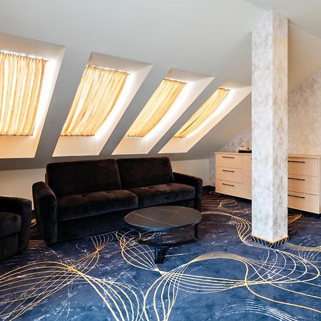 Diamond Panzio Bed & Breakfast Hajduszoboszlo Ngoại thất bức ảnh