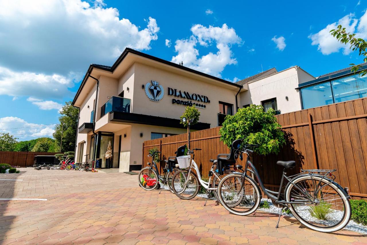 Diamond Panzio Bed & Breakfast Hajduszoboszlo Ngoại thất bức ảnh