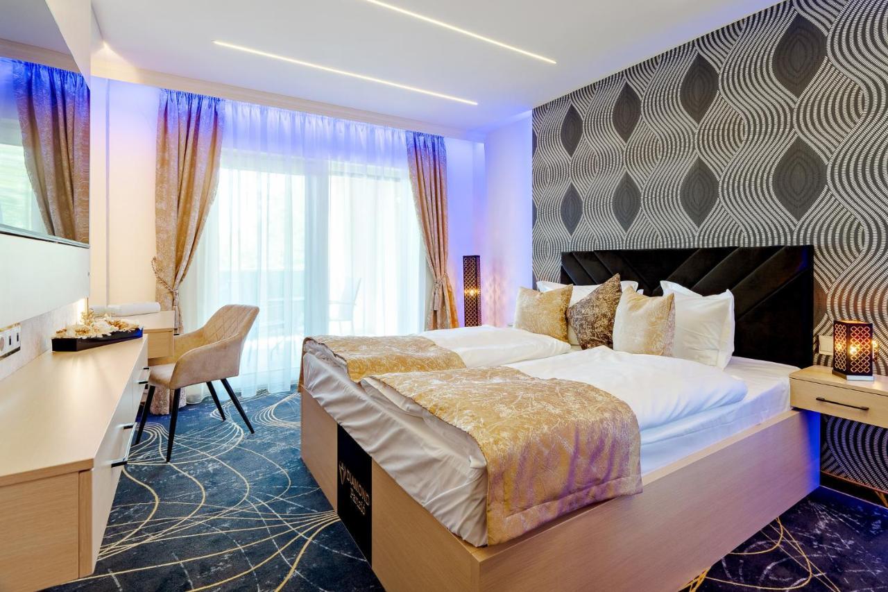 Diamond Panzio Bed & Breakfast Hajduszoboszlo Ngoại thất bức ảnh