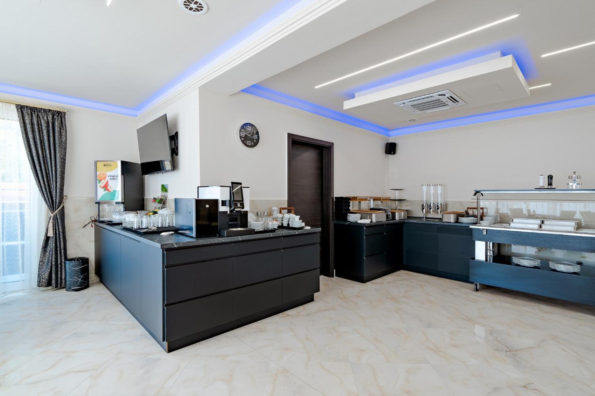 Diamond Panzio Bed & Breakfast Hajduszoboszlo Ngoại thất bức ảnh